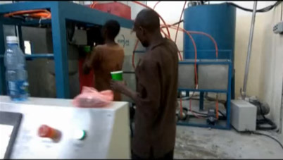 SL-SAF 半自動海綿發泡機